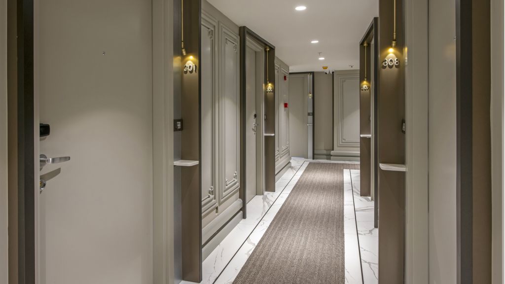 Stayso The House Hotel